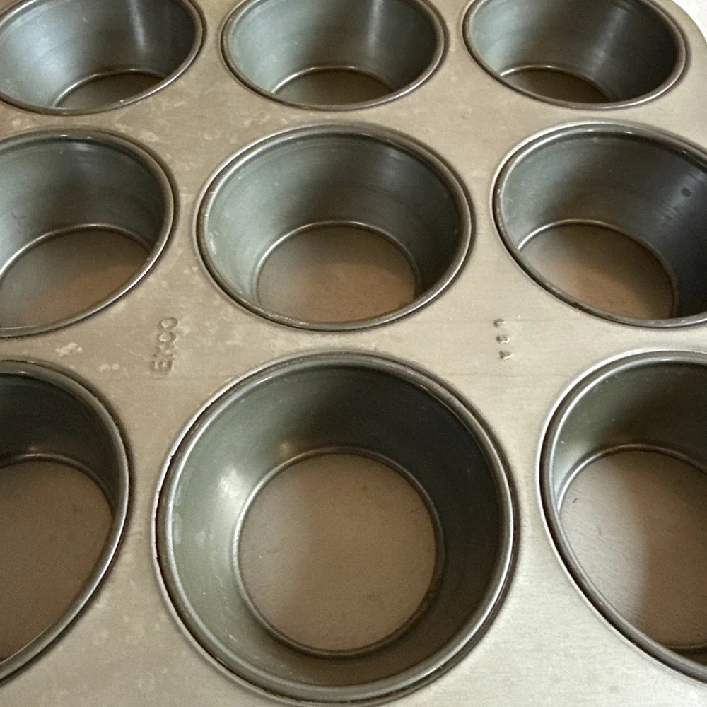 3 Muffin Cupcake Tin Pan 6 & 12‎ Hole ECKO Bake USA Made Used VNT Sears